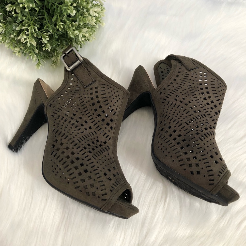 Madden Girl Sling Back Peep Toe High Heels